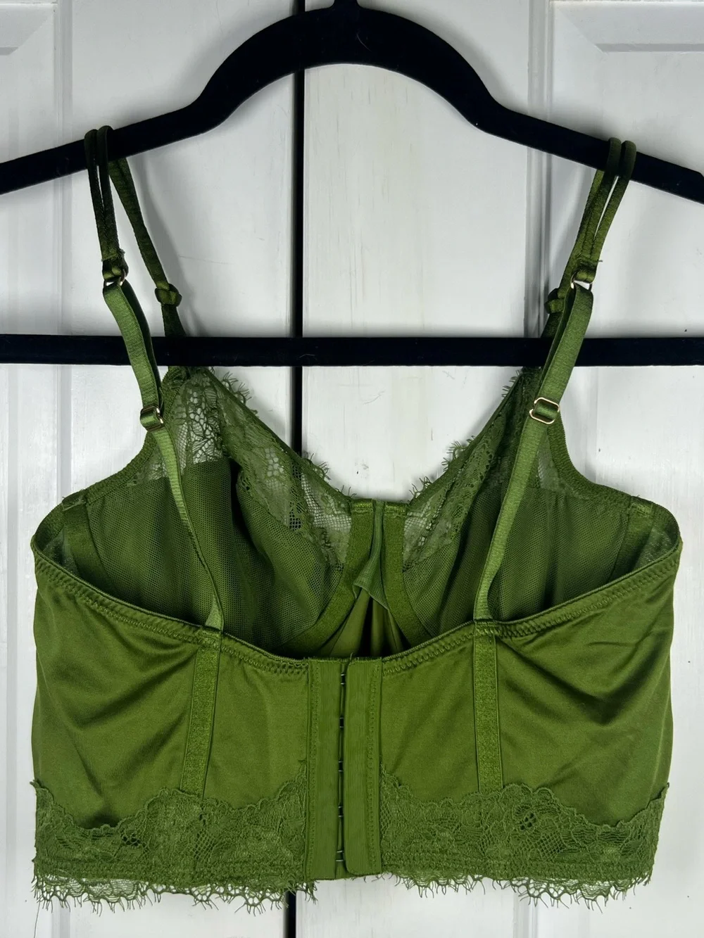 Victoria’s Secret Longline Bralette In Vibrant Olive Green Underwire Size XS